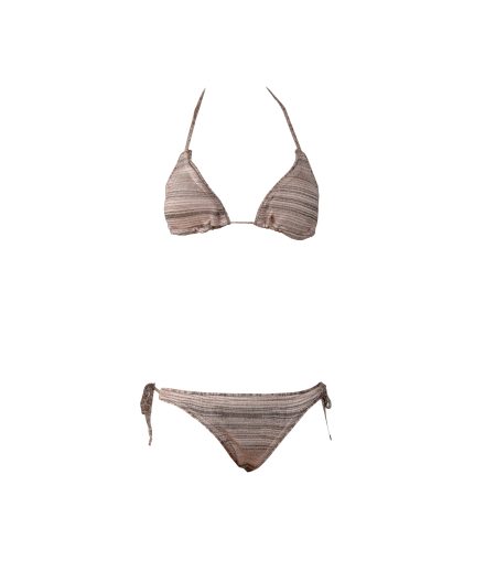 Manju Bikini